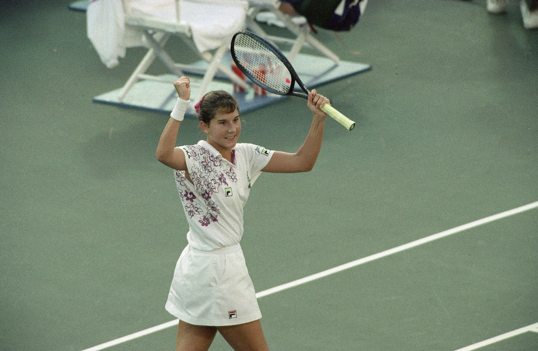 1992: Monica Seles wins her second straight US Open championship
